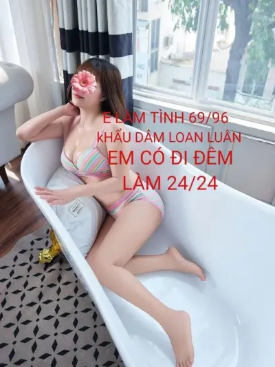 ❤️BÀI CÓ CLIP❤️ HÀ VY XINH VÚ TO KẸP XÚC XÍCH ĐÁ BI BÚ CU 6996 RẤT DÂM CHIỀU KHÁCH