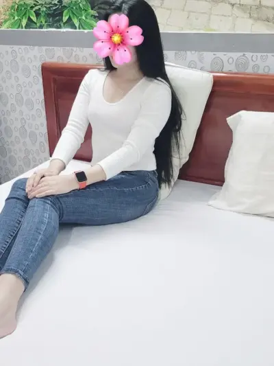 Bé NGỌC LINH 2k6 Nhỏ Nhắn,Dễ Thương,Bym Khít,Chiều Khách