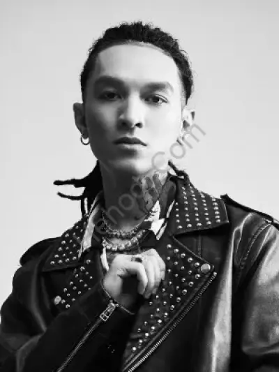 Marco,Trai bao văn phòng khu vực SG