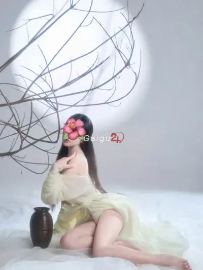❣️ HẠ VY ❣️EM GÁI  xinh trắng - body bốc lửa, tình cực phê!