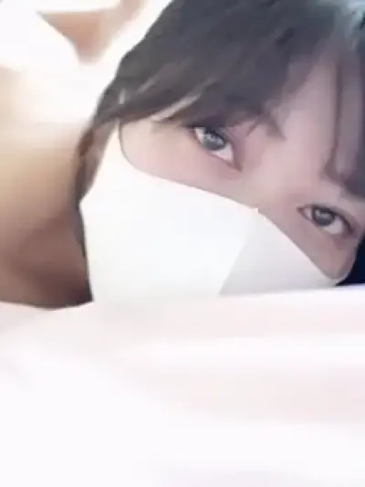 Cô Gái Teen Cạo Lông Bị Đâm Brutal Bởi Cậu Dương Vật Khổng Lồ Trong Phòng Tối